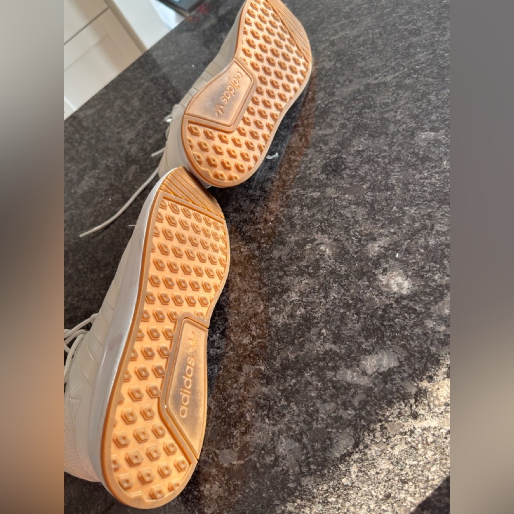 WORN ONE TIME - Adidas White Sneaker - Men’s 10.5 - Picture 7 of 7